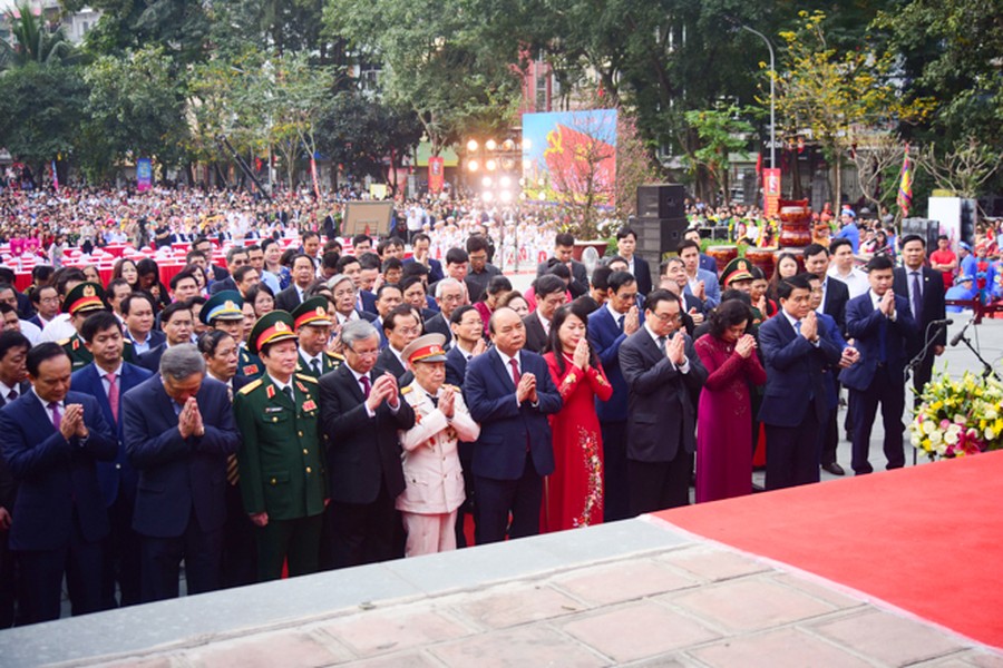 Tưng bừng khai hội Gò Đống Đa